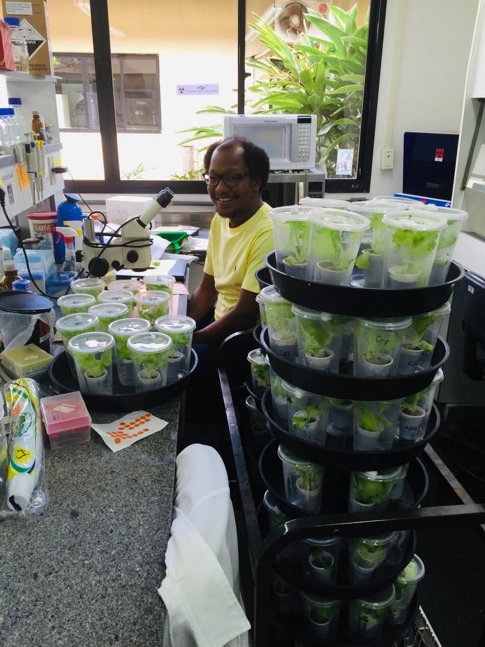 Dr Abdulrazak Ibrahim